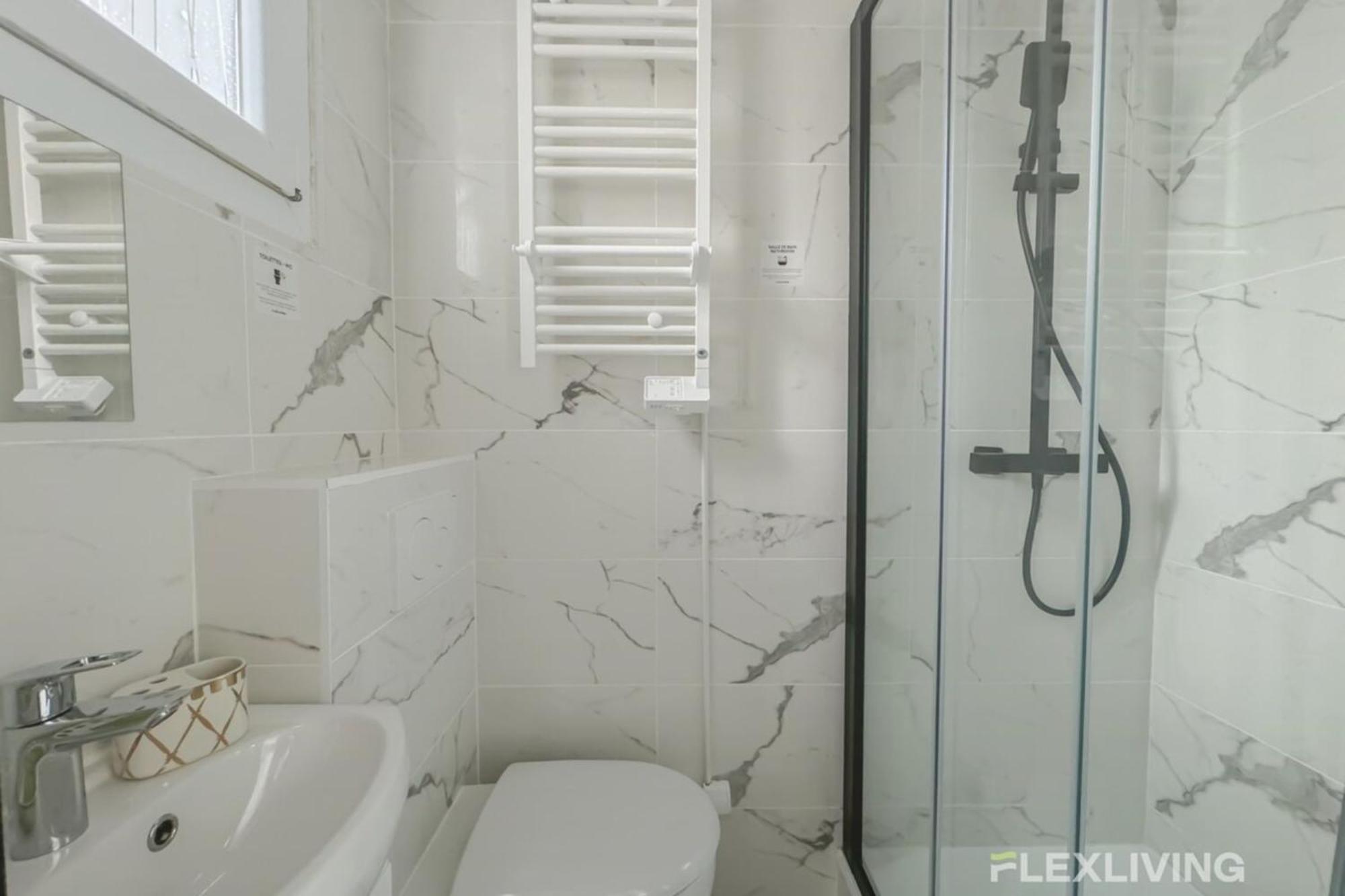 Flexliving - - Guenot *